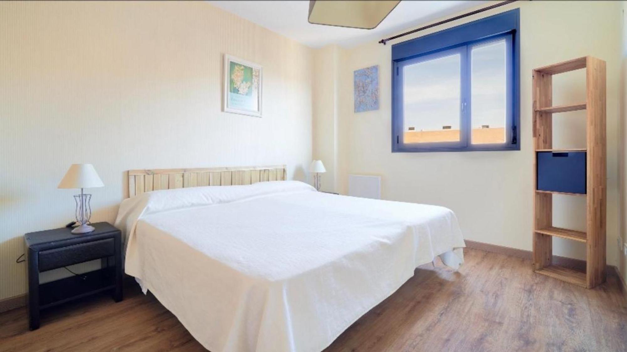 Holidays2Malaga Heroe De Sostoa Con Piscina Junto Estacion Ave Y Playa Екстериор снимка